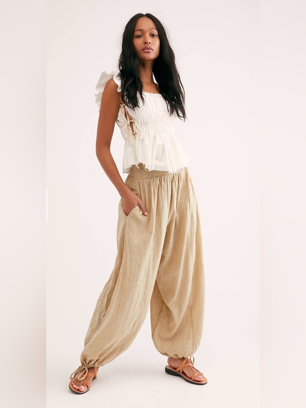 FREE PEOPLE BARELY SAGE PALONIA PANTS SIZE SMALL!! LIKE NEW!!